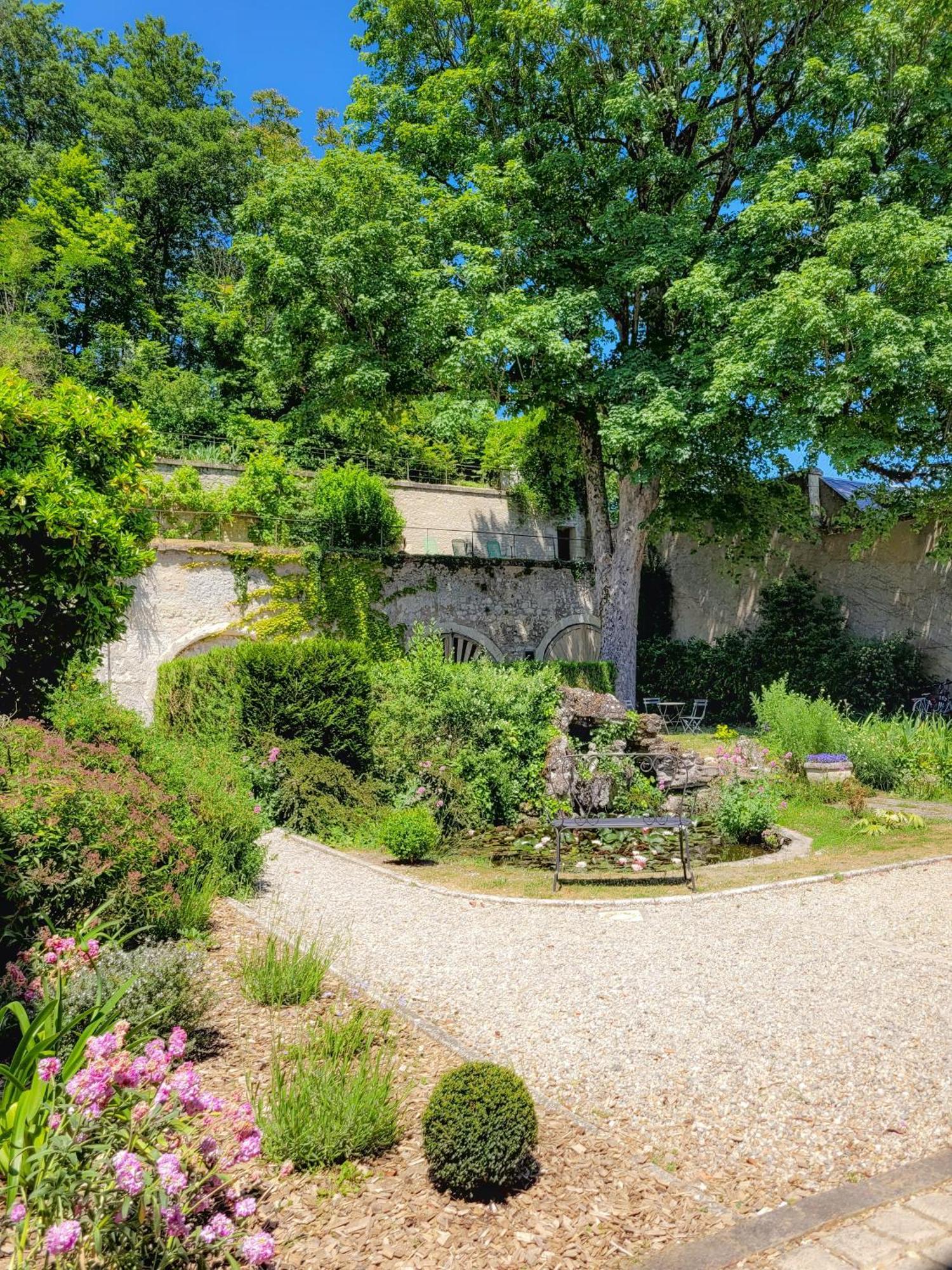 Domaine Le Clos De La Source -Jacuzzi - Petit Dejeuner Buffet - Atelier D'Art Montrichard Esterno foto